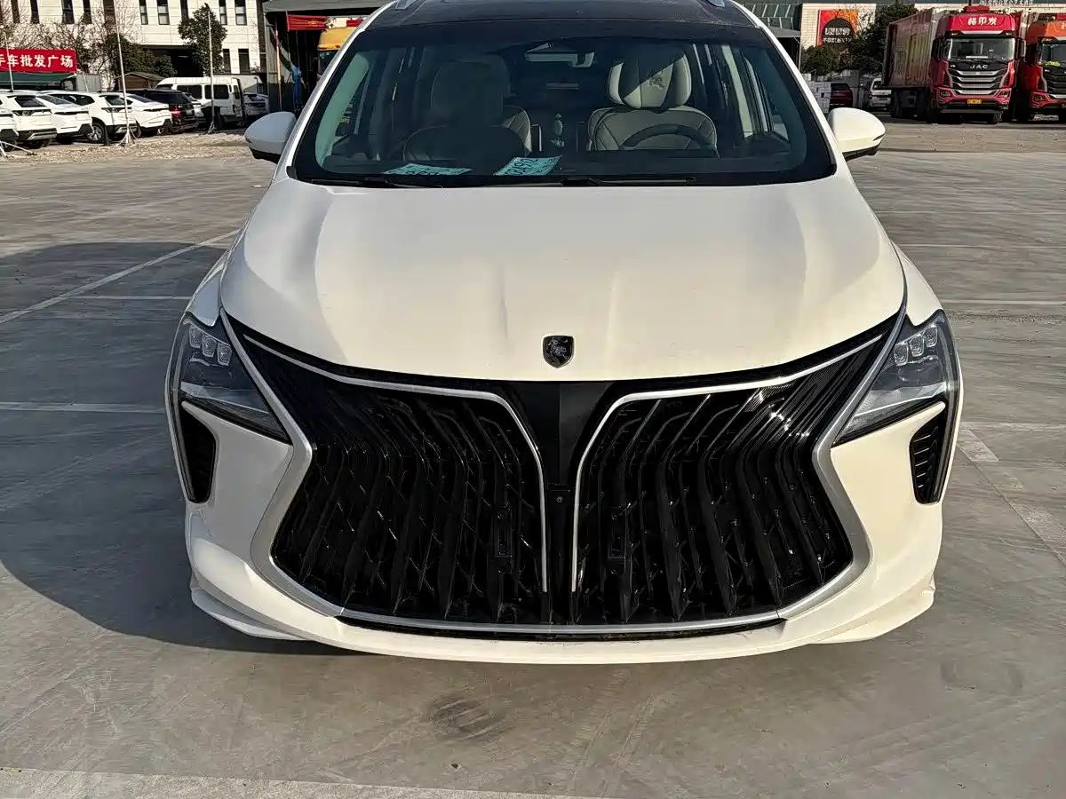 DONGFENG POPULAR YACHTS