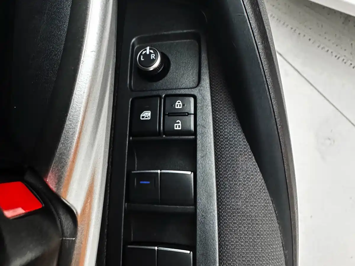 Toyota Corolla, миниатюра 18