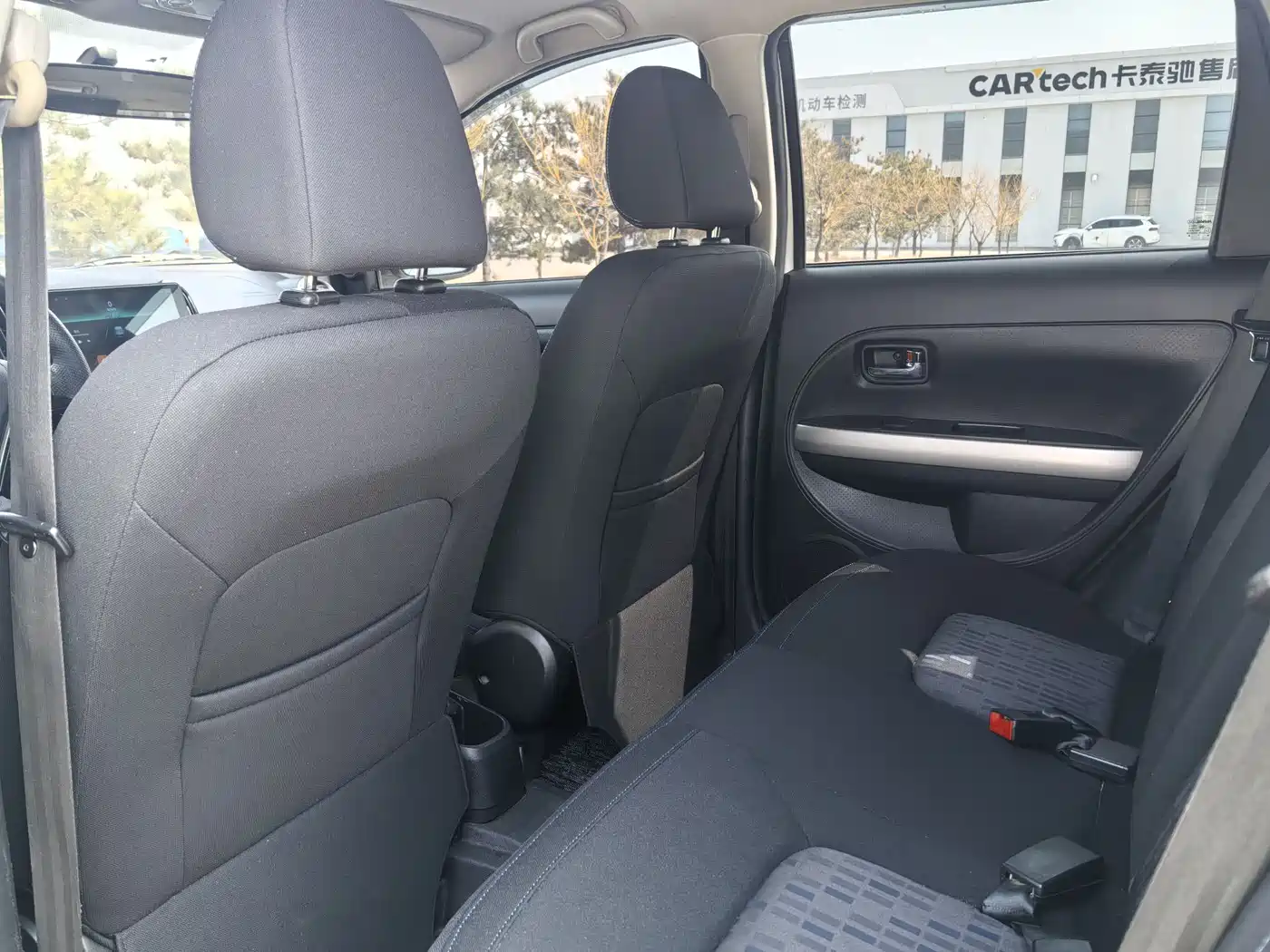Haval H1 2016 Red Label 1.5L AMT Comfort фото 8