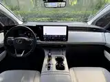 Фото 12 - Lexus LM