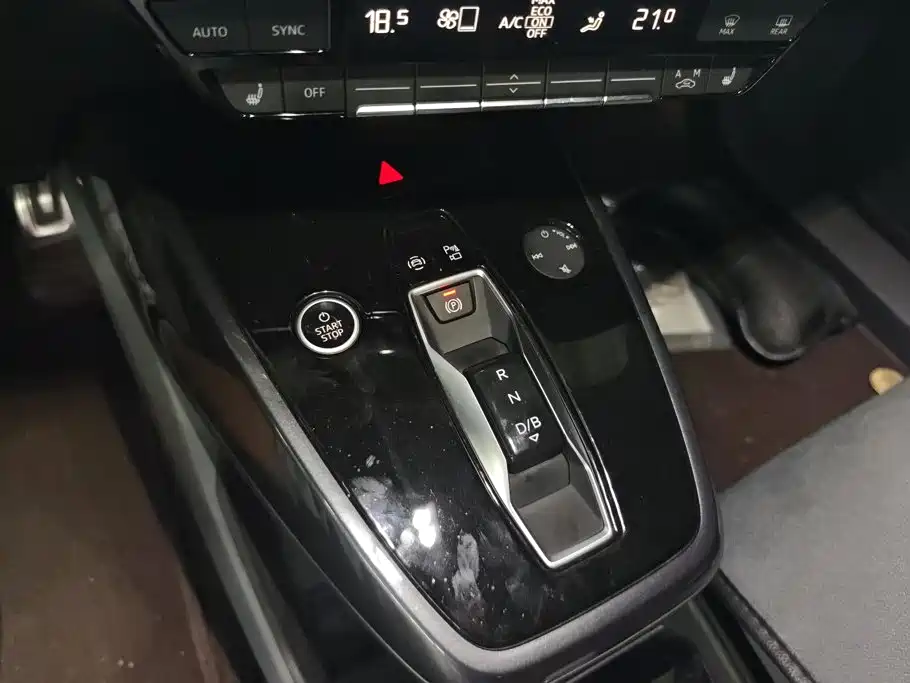 Audi Q4 e-tron 2023 2022 40 e-tron Creation Edition