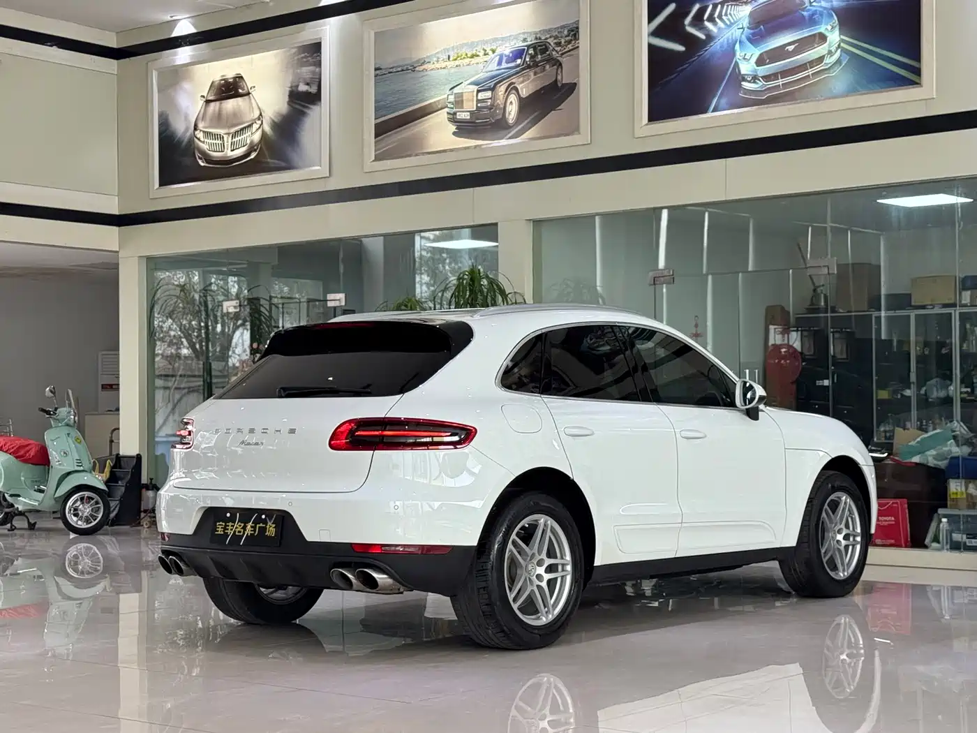 Porsche Macan 2017 Macan 2.0T фото 16