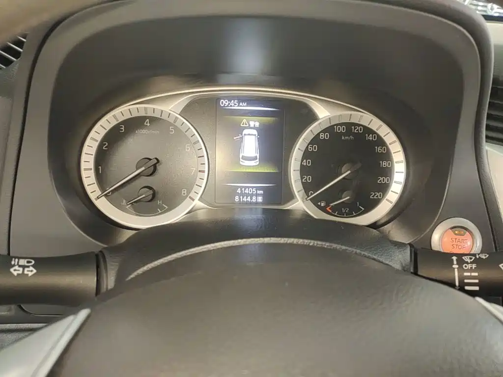 Nissan Terra 2023 2020 2.5L XL Upper 4WD Automatic Luxury Edition
