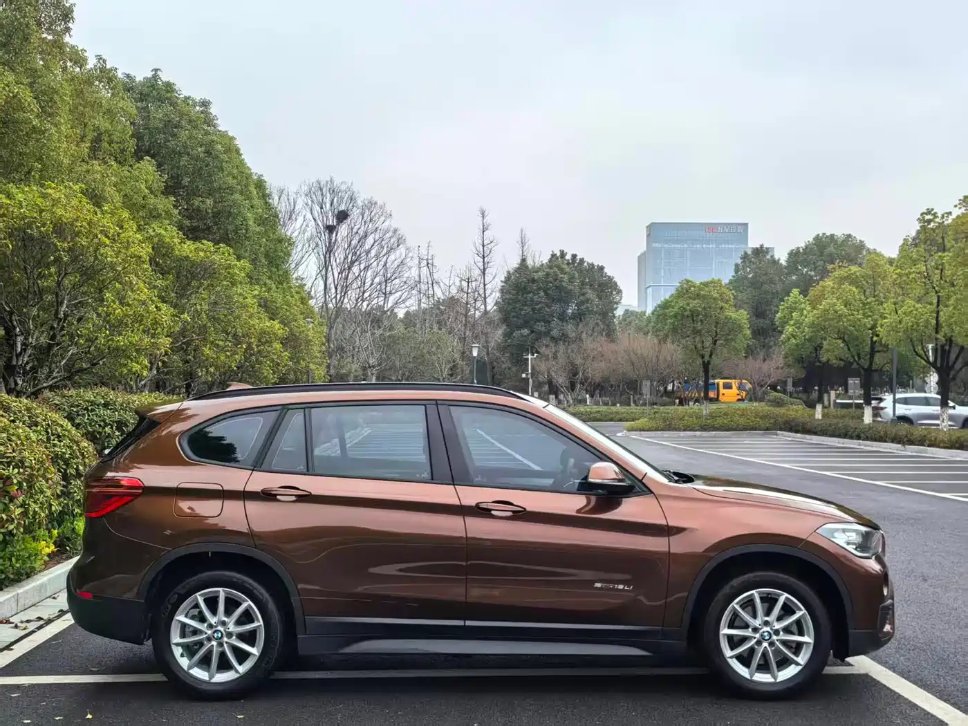BMW X1 2016 sDrive18Li Fashion Model фото 5