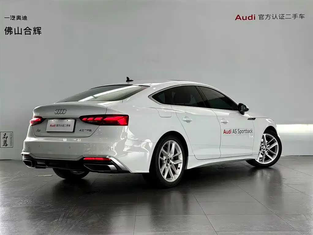 Audi A5 (Import) 2024 Sportback 40 TFSI Fashion Dynamic фото 4
