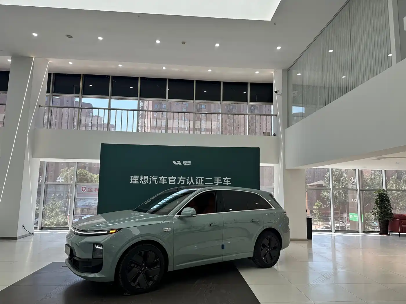 Li Auto L6 2025 2025 Max Smart Renewal Edition