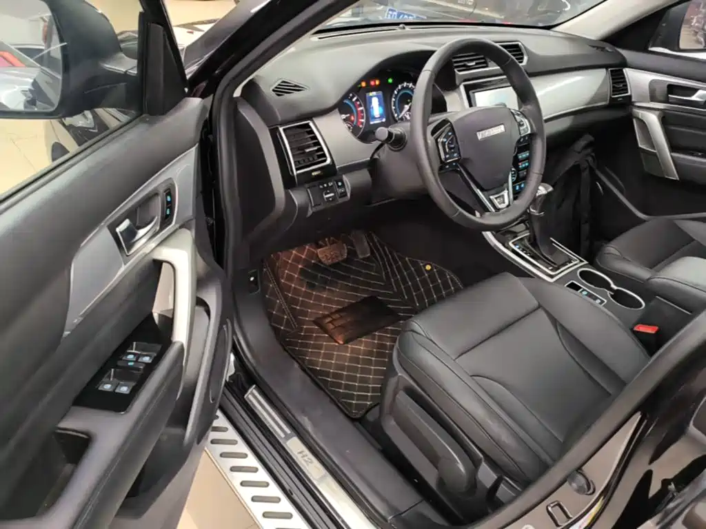 Фото 16 - Haval H2