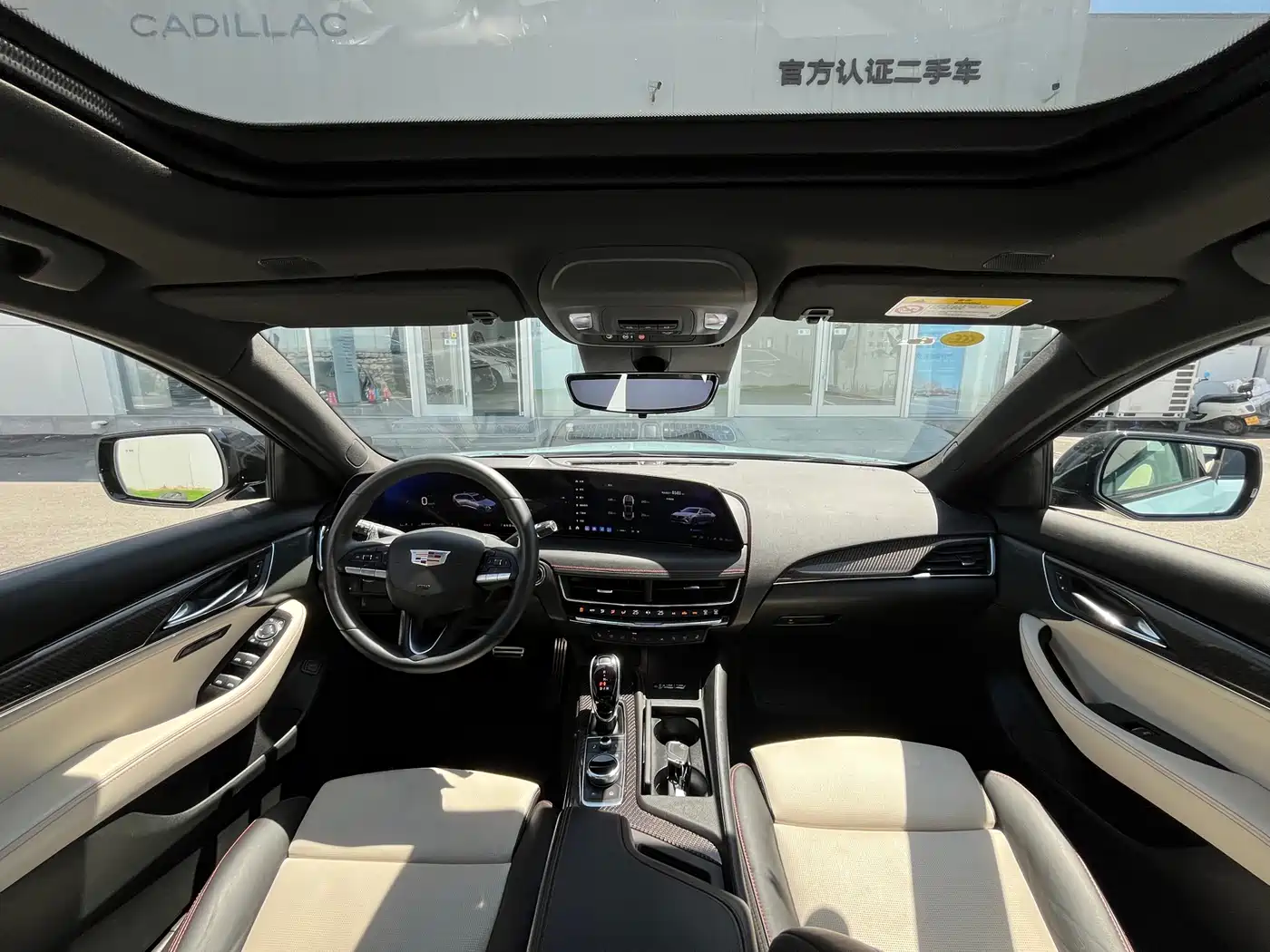Cadillac CT5 2025 Model 28T Track Performance Edition + Peak Track Package фото 16
