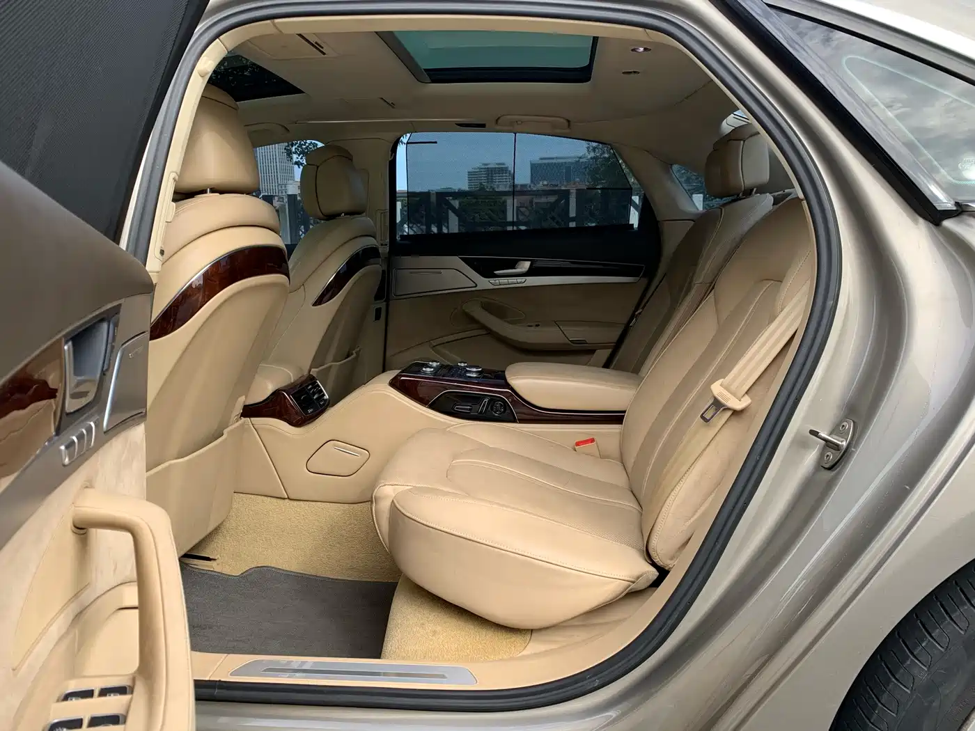 Audi A8 2013 A8L 50 TFSI quattro Luxury фото 14