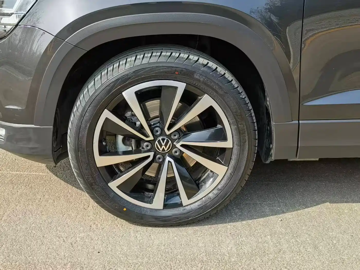 Volkswagen Tharu 2021 Model 280TSI 2WD Luxury Edition фото 10