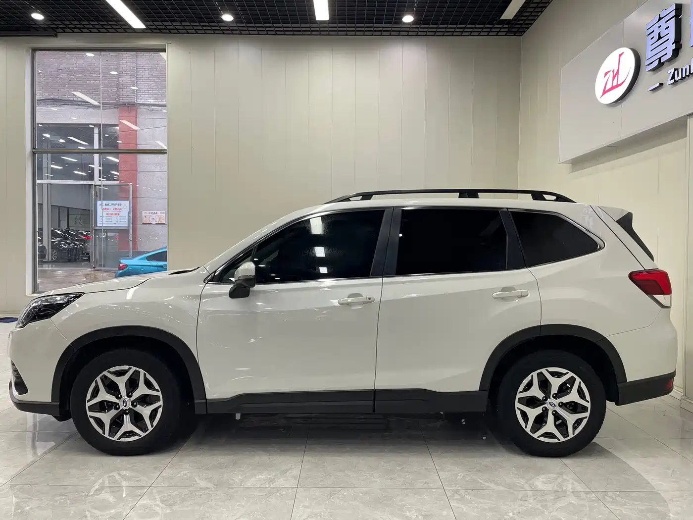 Subaru Forester 2023 2022 2.0i AWD Luxury Edition with EyeSight