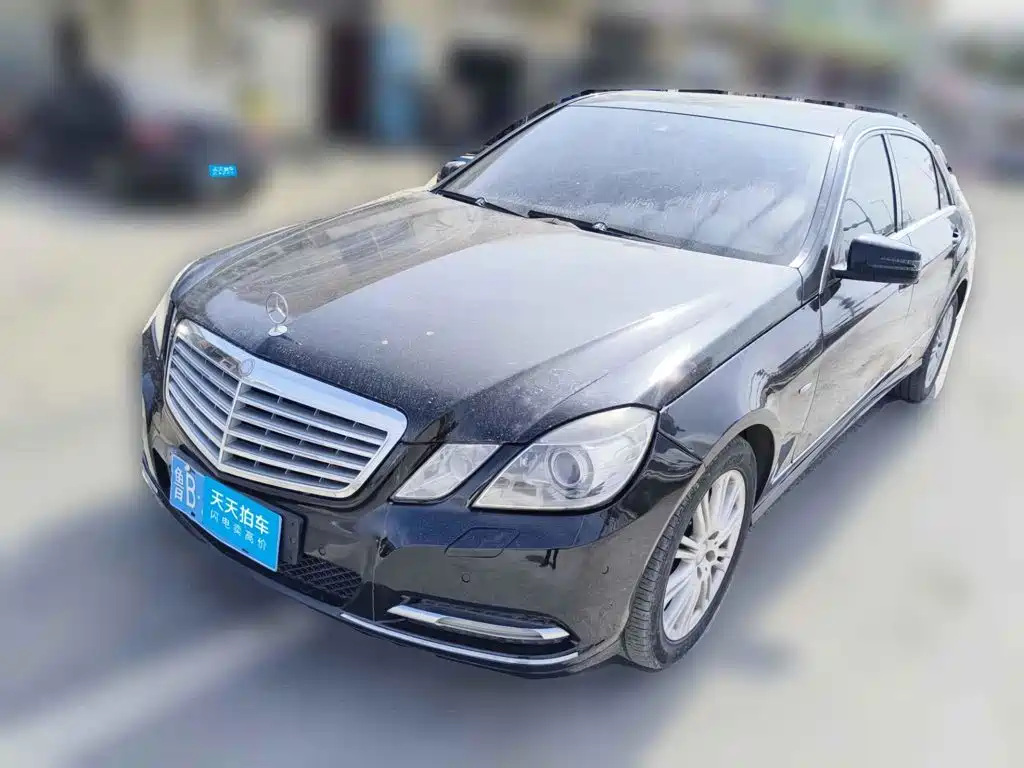 Photo 1 - Mercedes-Benz E-Class