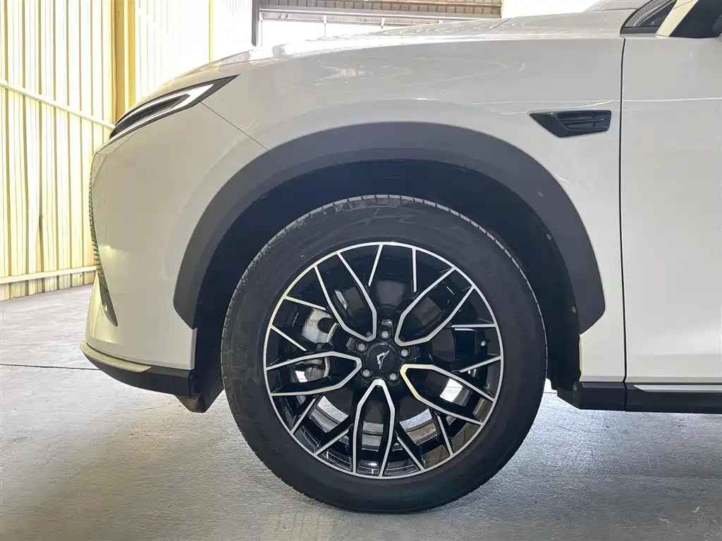 KAIYI KUNLUN NEW ENERGY