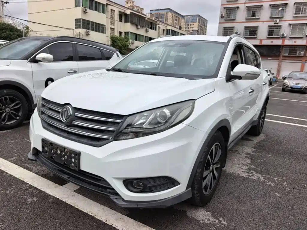 Dongfeng Fengguang Fengguang 580 2016 2016 Model 1.5T Manual Luxury Version