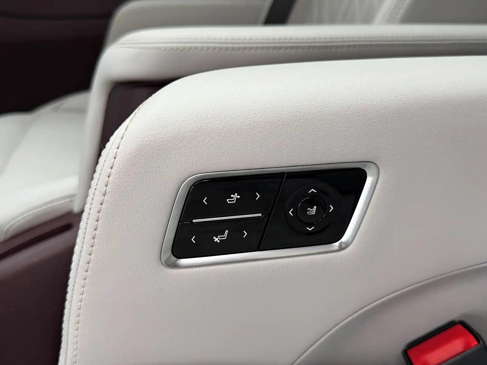Фото 22 - Buick GL8