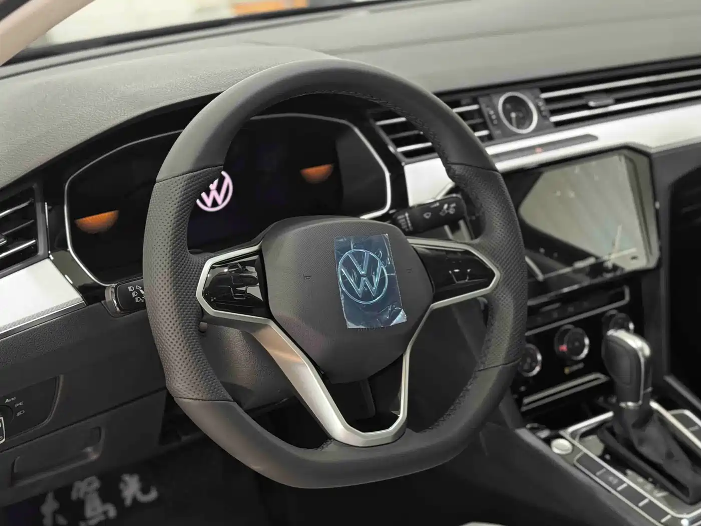 Volkswagen Magotan 2025 Popular Edition 280TSI DSG Comfort фото 7