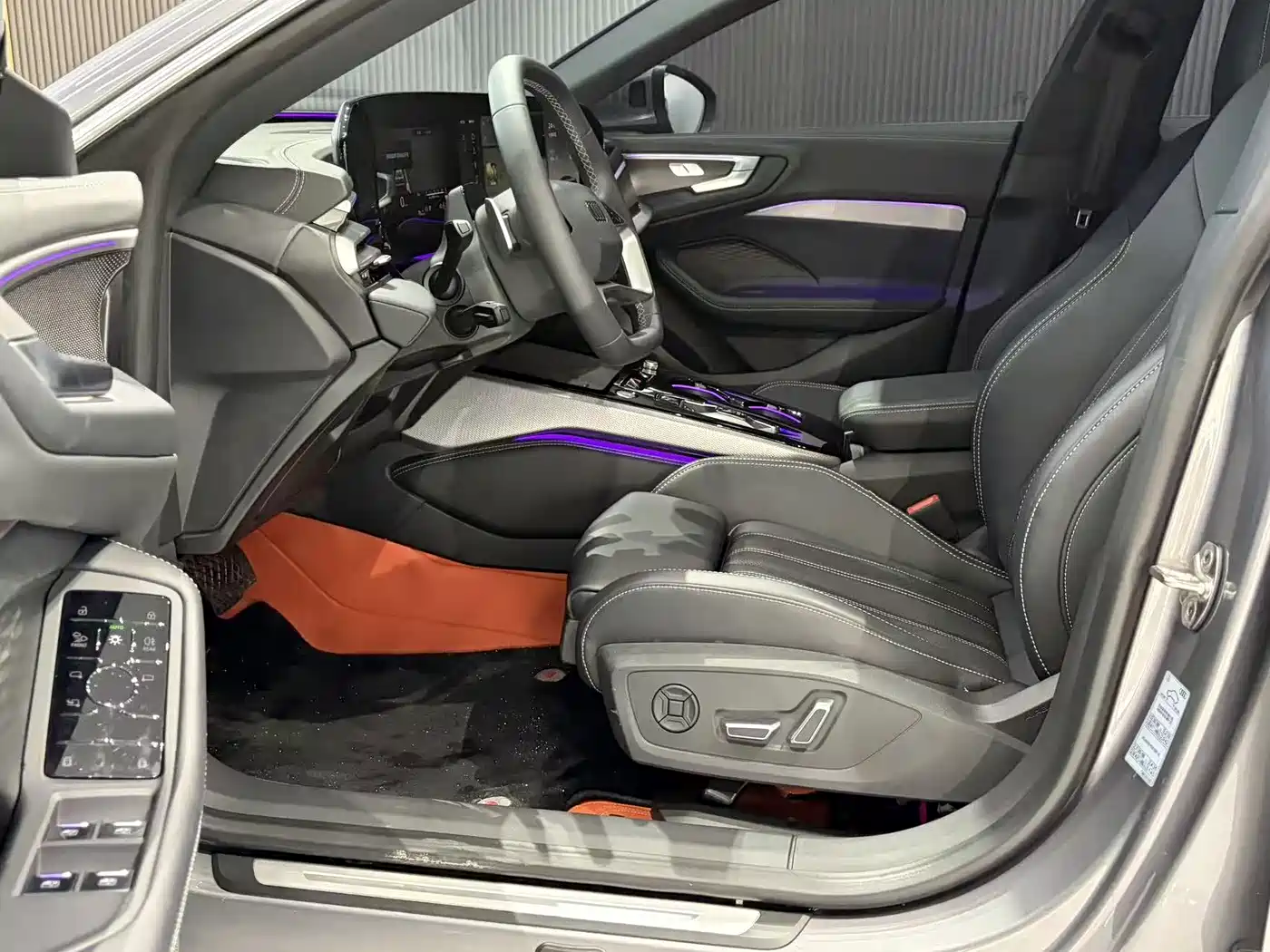 Audi A5L Sportback 2025 Model 2.0T Luxury фото 4