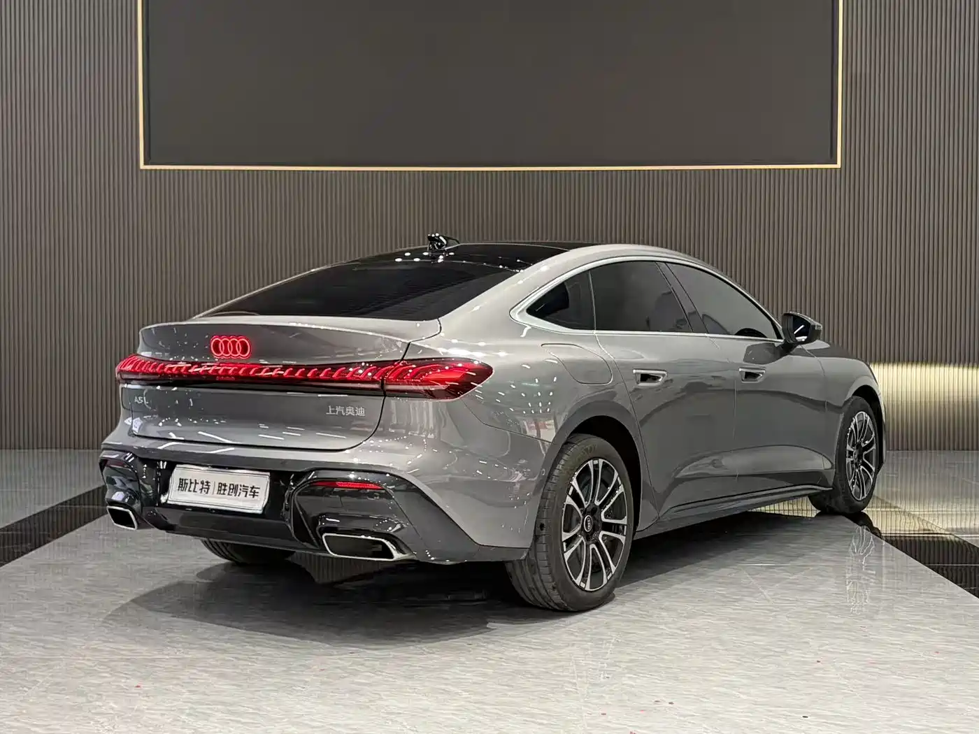 Audi A5L Sportback 2025 Model 2.0T Luxury фото 17