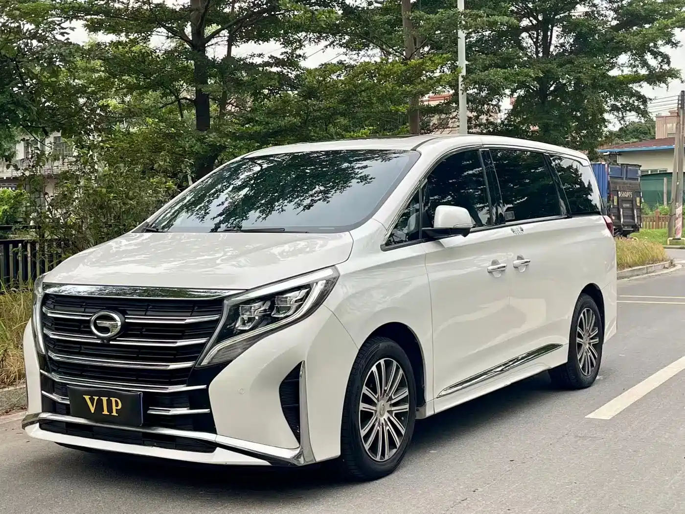 GAC Trumpchi Trumpchi M8 2023 Leading Series 390T Ultimate Edition