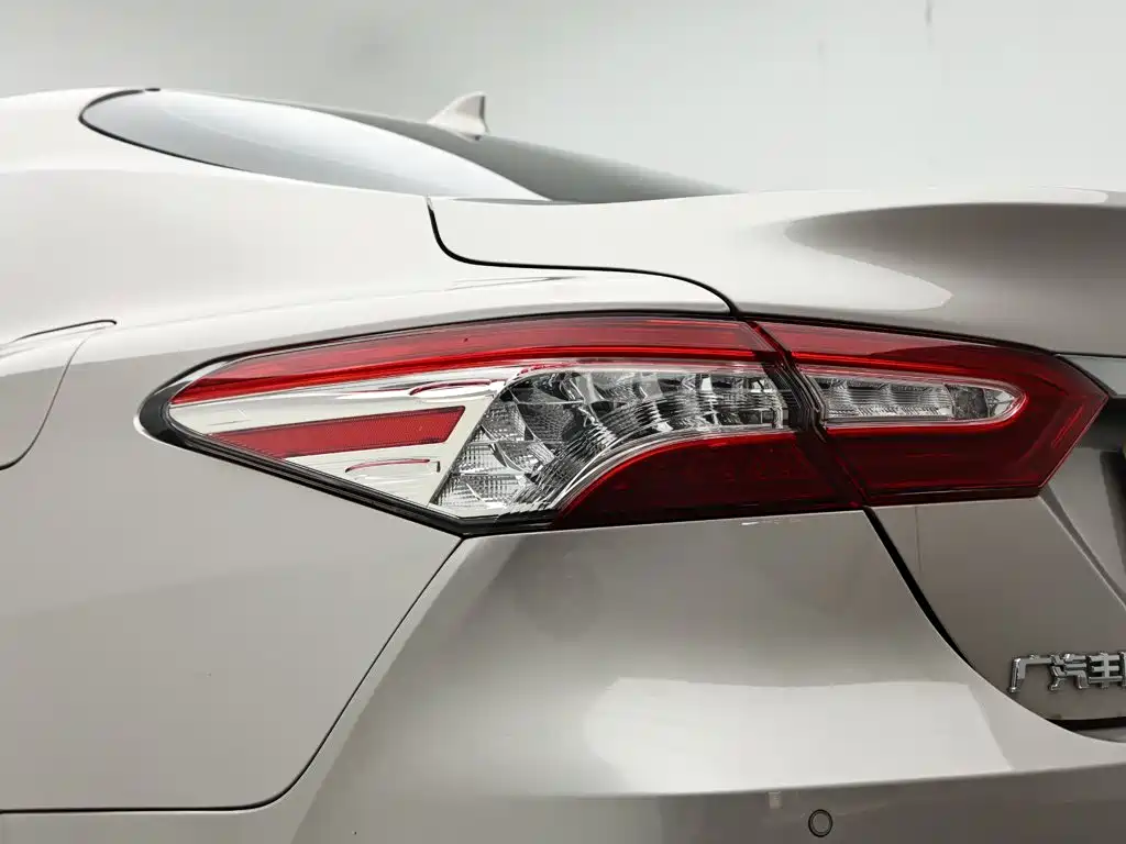 Toyota Camry 2022 2021 2.0G Luxury Edition