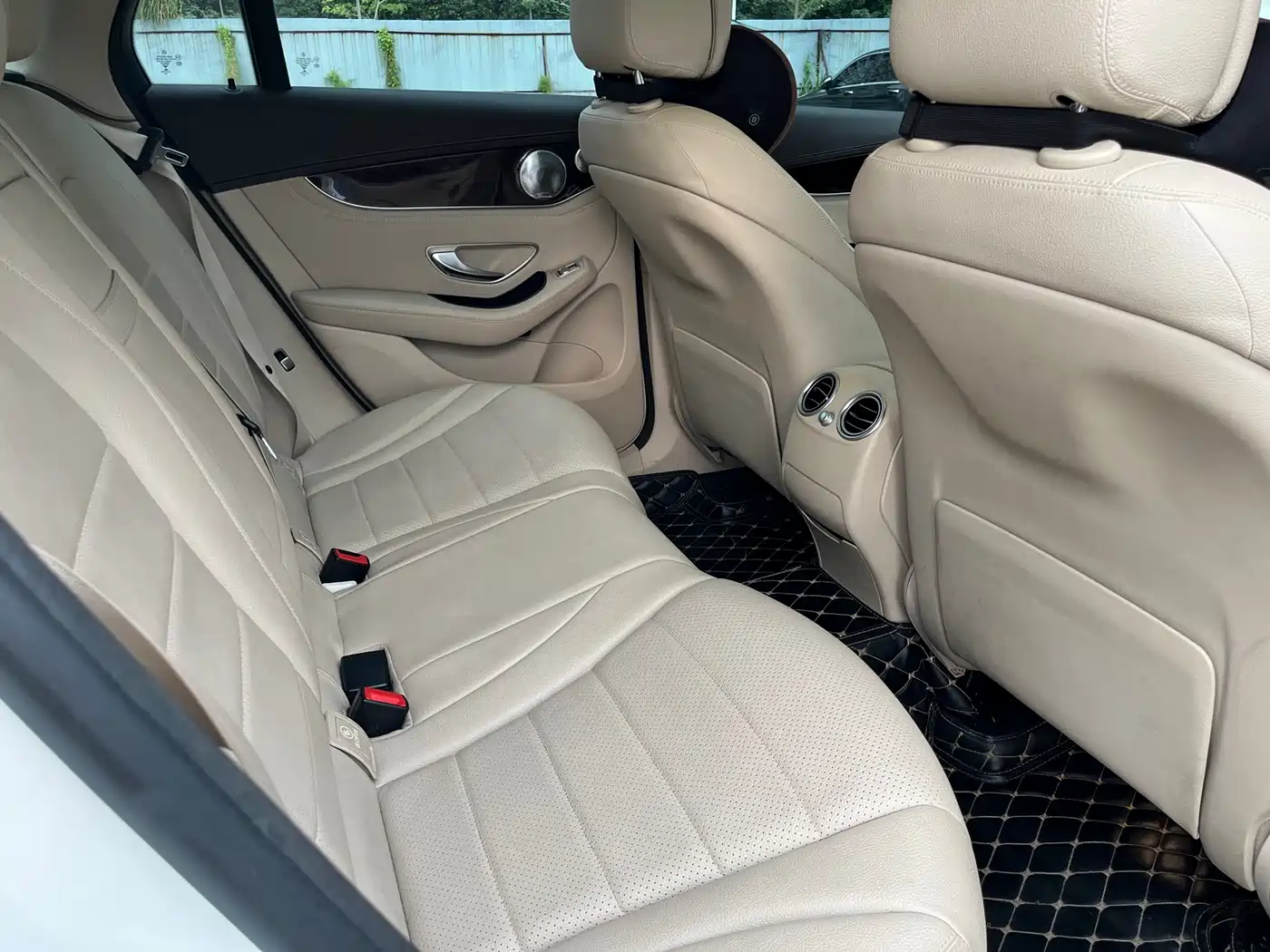 Mercedes-Benz GLC 2017 GLC 260 4MATIC Dynamic фото 8