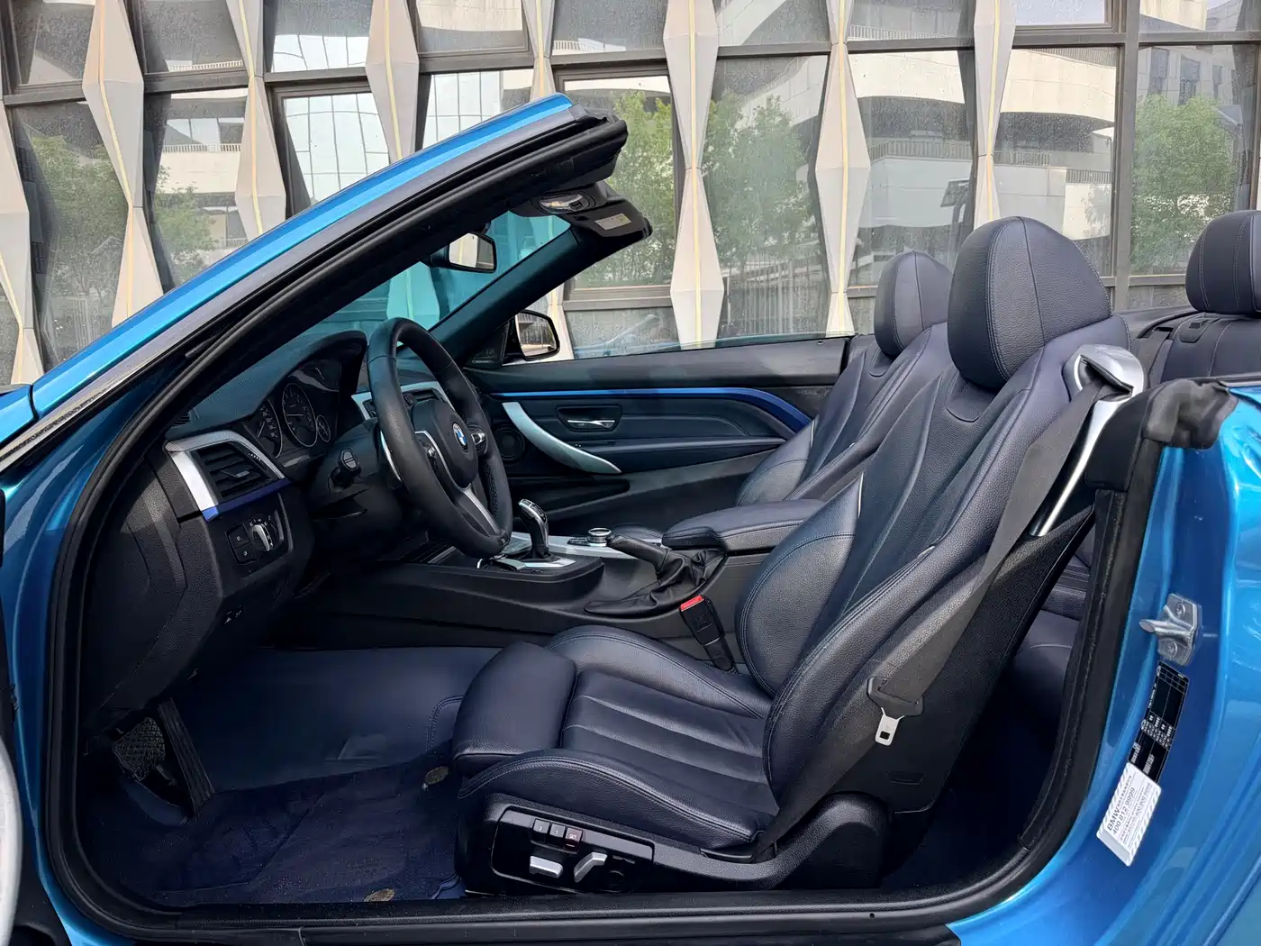 BMW 4 Series 2017 425i Convertible M Sport Package фото 9