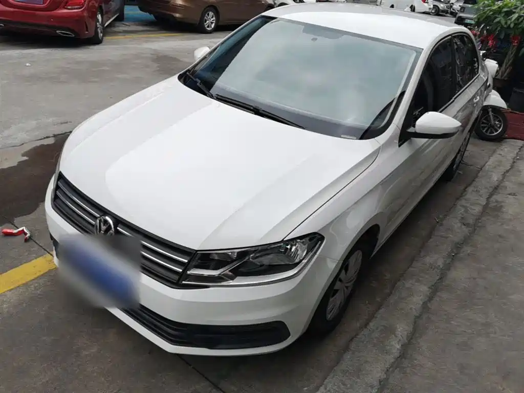 Volkswagen Santana 2017 Gran Santana 1.6L Auto Trendline фото 2