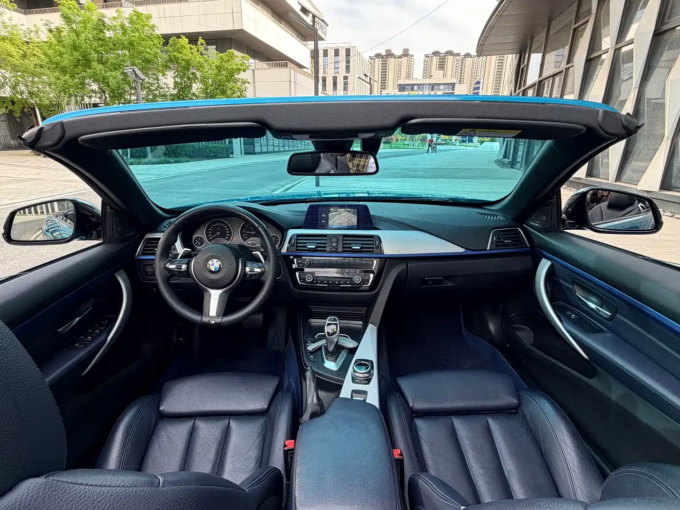 BMW 4 Series 2017 425i Convertible M Sport Package фото 18