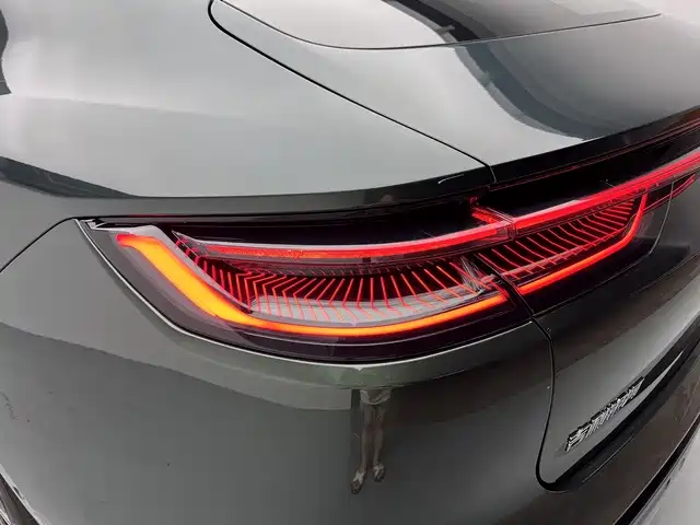Geely Galaxy Galaxy Xingyao 8 2025 2025 Model 130km EM-i Flagship Edition