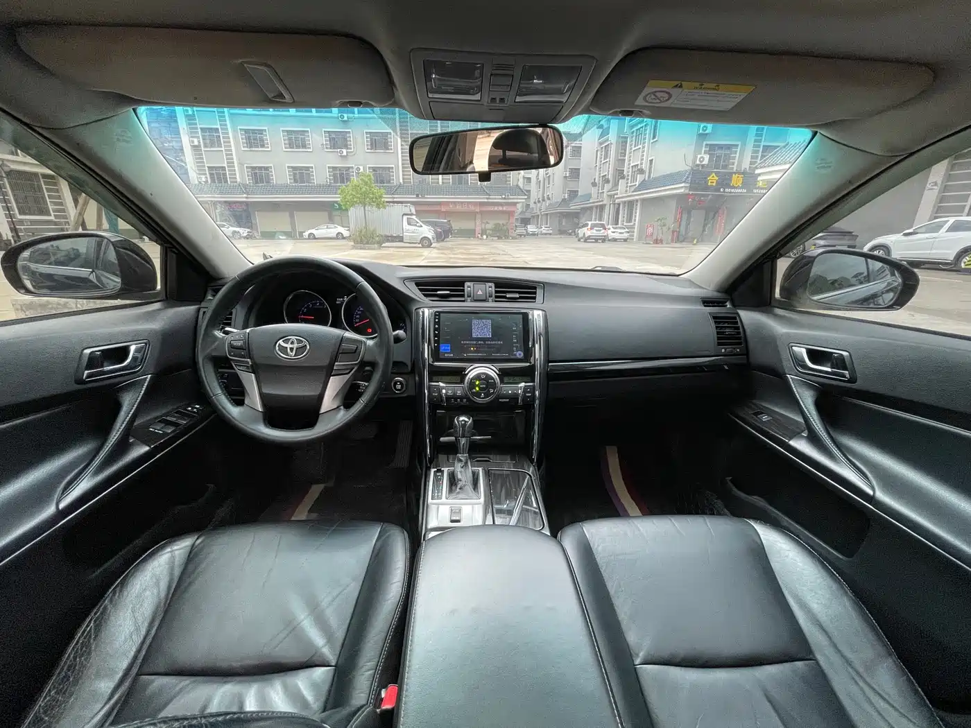 Toyota Reiz 2012 2.5V Grace Elite Styling Edition фото 11