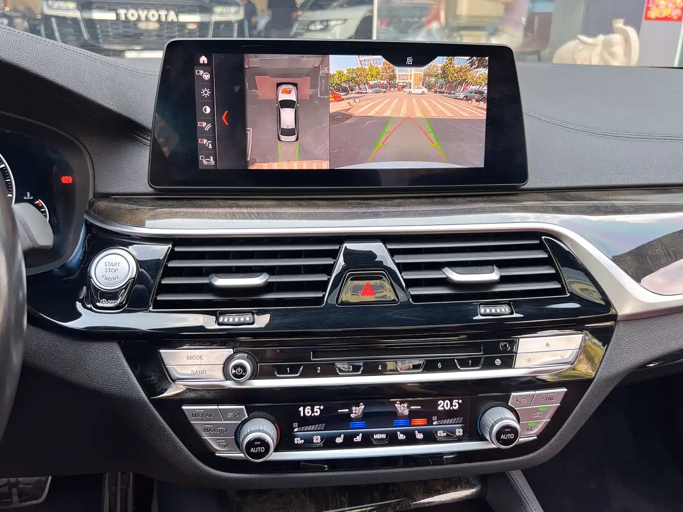 BMW 5 Series 2019 530Li Premium M Sport Package фото 11