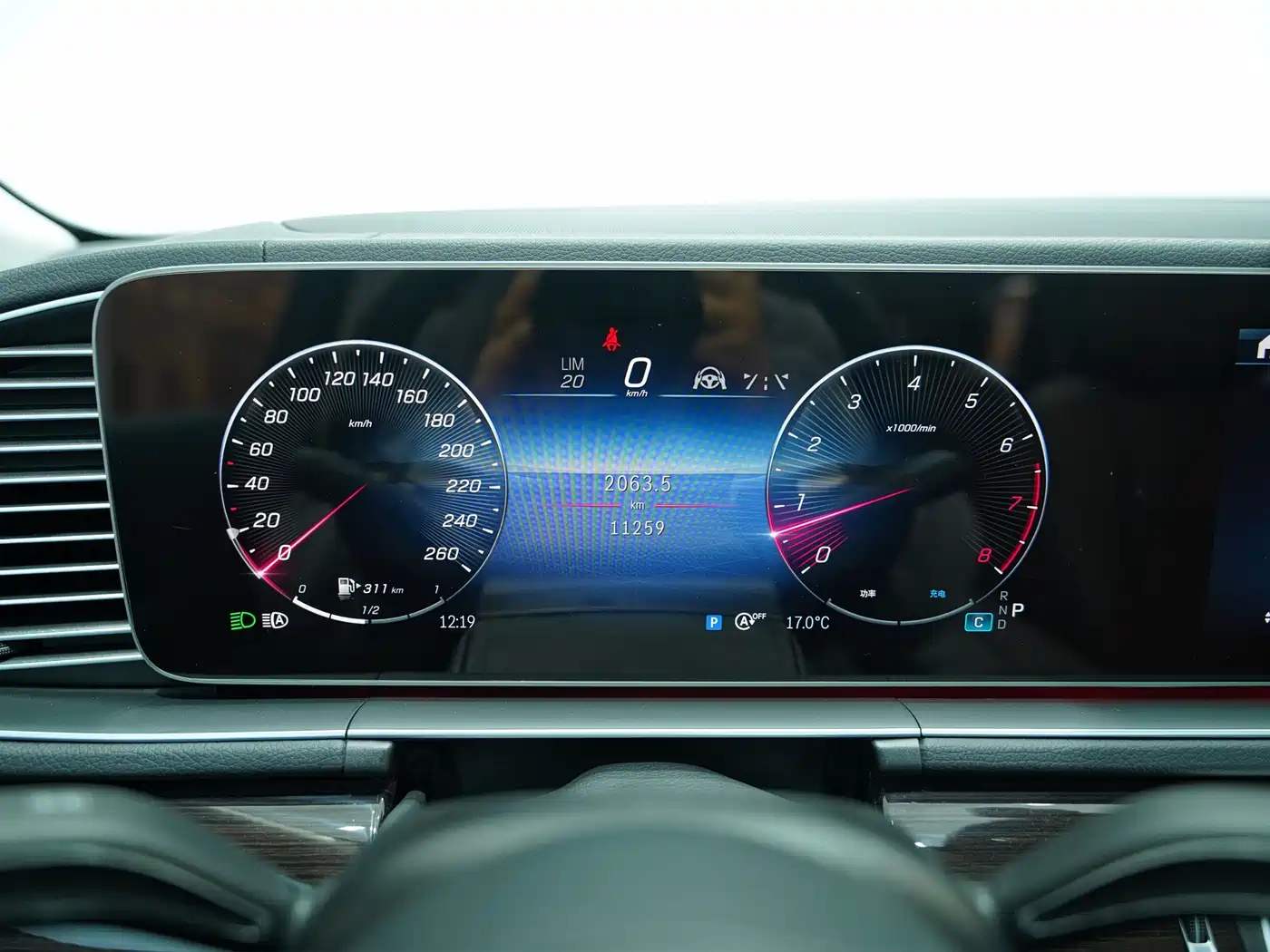 Mercedes-Benz GLE 2024 GLE 350 4MATIC Fashion фото 12