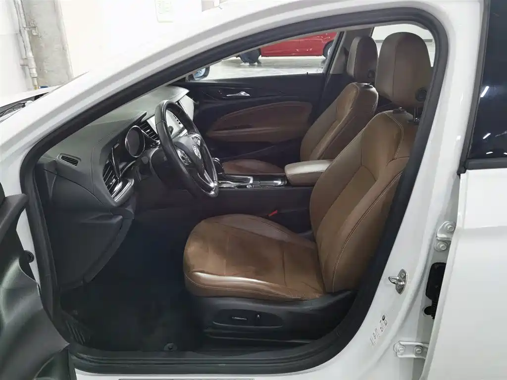 Buick Regal 2019 Model 20T Elite Type China V фото 10