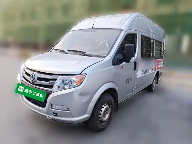  Dongfeng Yufeng Yufeng 2021 2.0T Power King FWD Logistics Vehicle Long Wheelbase High Roof 6-9 Seats China VI ZD20