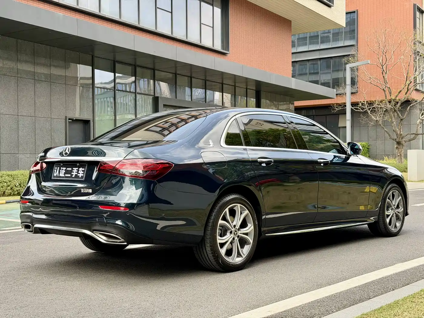 Mercedes-Benz E-Class 2023 Facelift E 300 L Sport Luxury фото 24