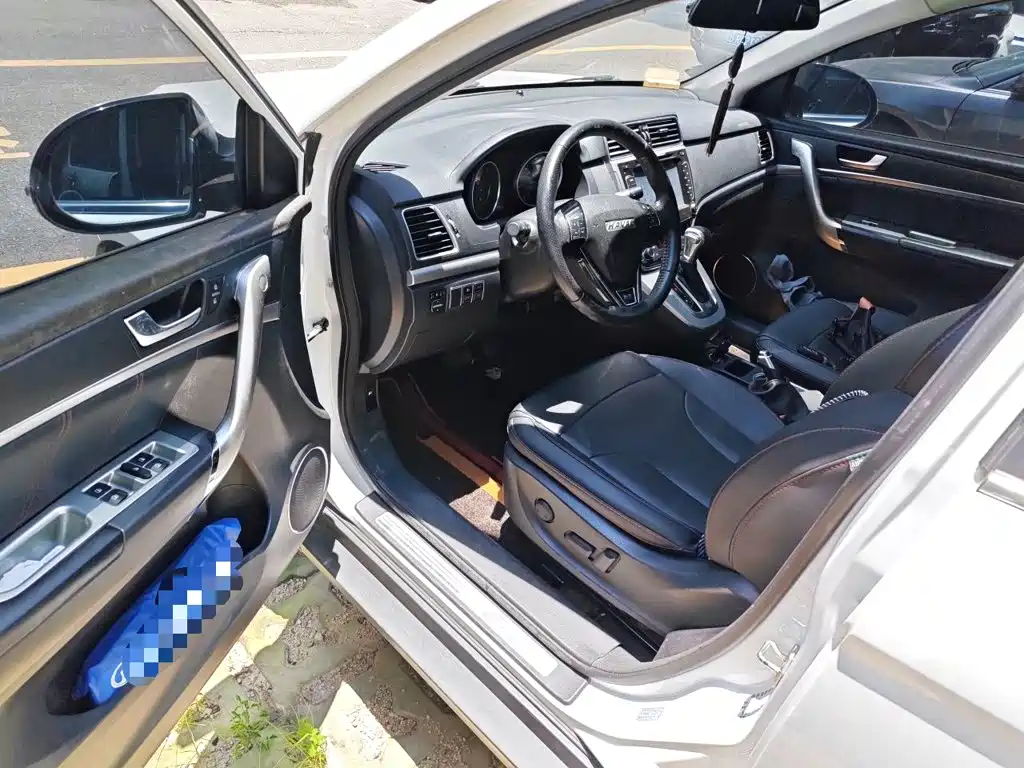 Photo 17 - Haval H6