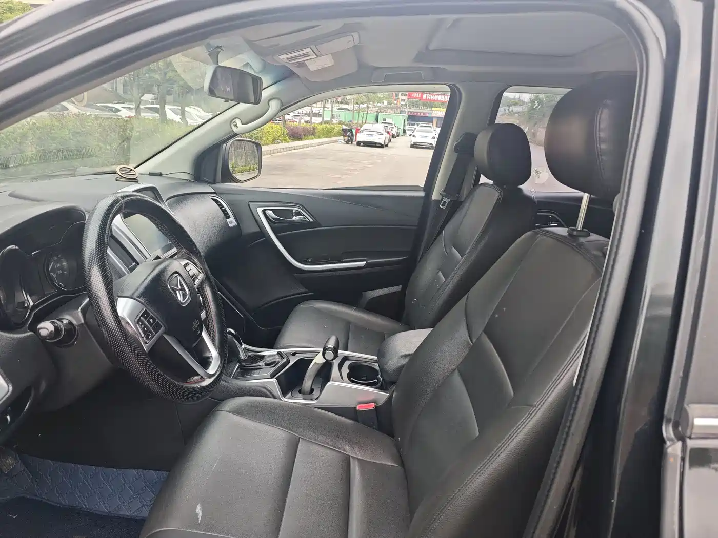 Jiangling Yusheng S350 2015 2013 2.4T Automatic 2WD Diesel Premium Luxury 5-seater