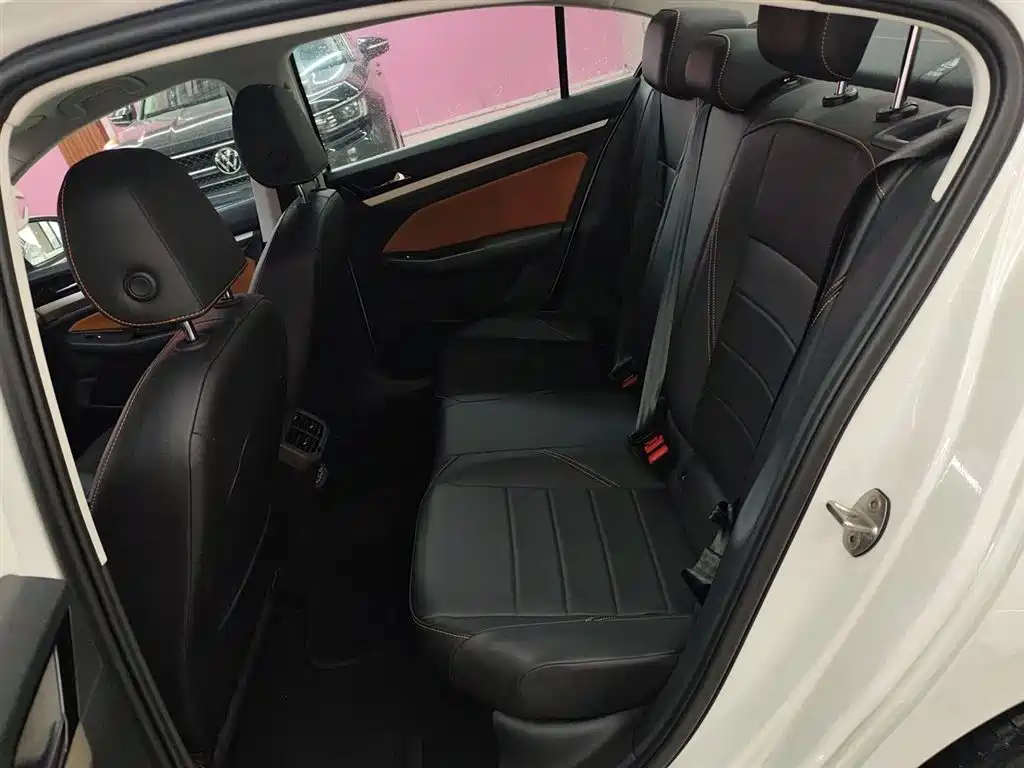 Volkswagen Bora 2023 200TSI DSG Yuexing PRO Edition фото 17