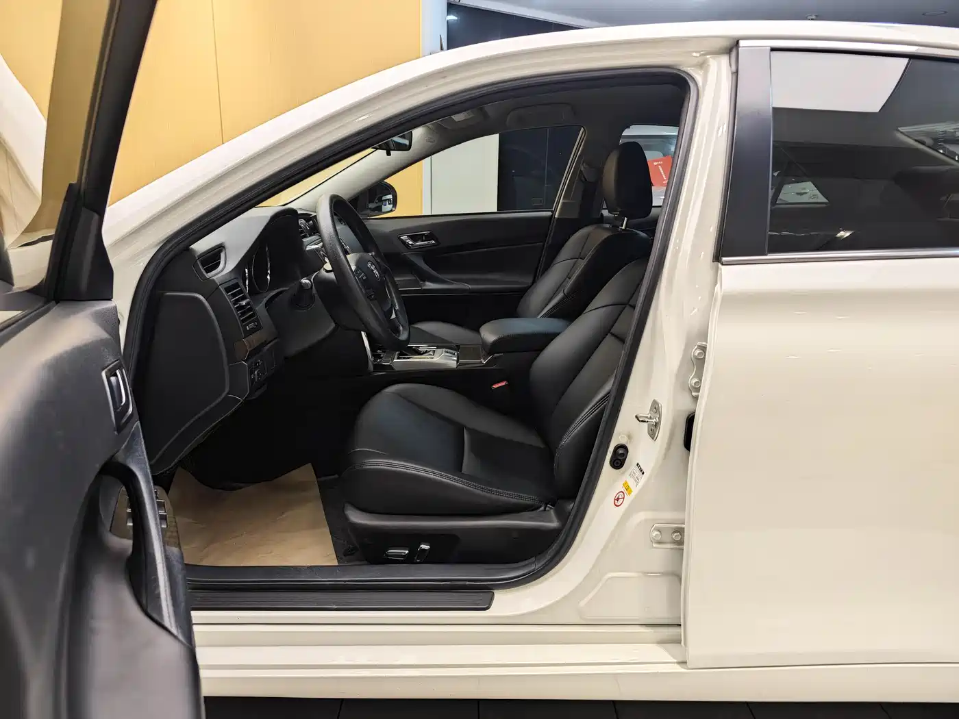 Toyota Reiz 2013 2.5S Elite Edition фото 14