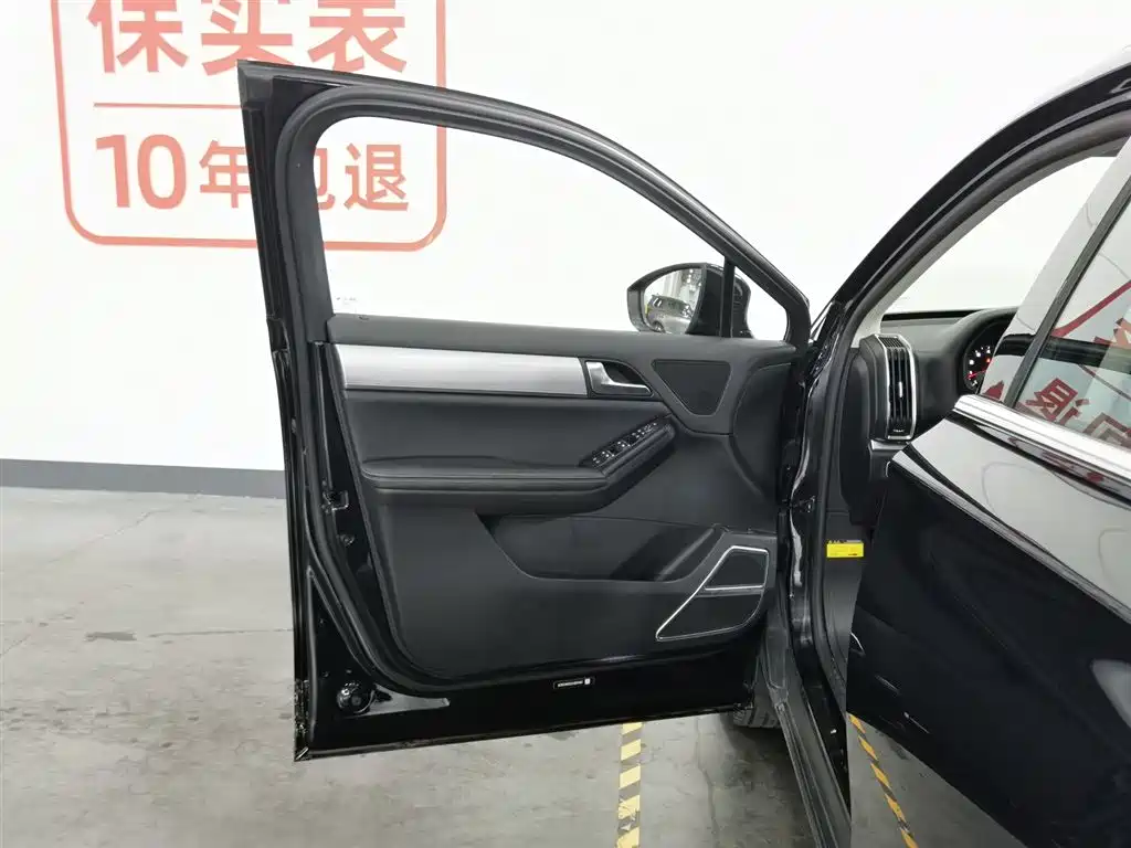 BYD Tang 2018 2.0T Automatic Smart Connection Noble Edition 7-Seater China V фото 8
