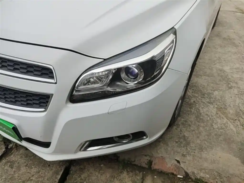 Chevrolet Malibu 2014 2.0L Automatic Luxury фото 24