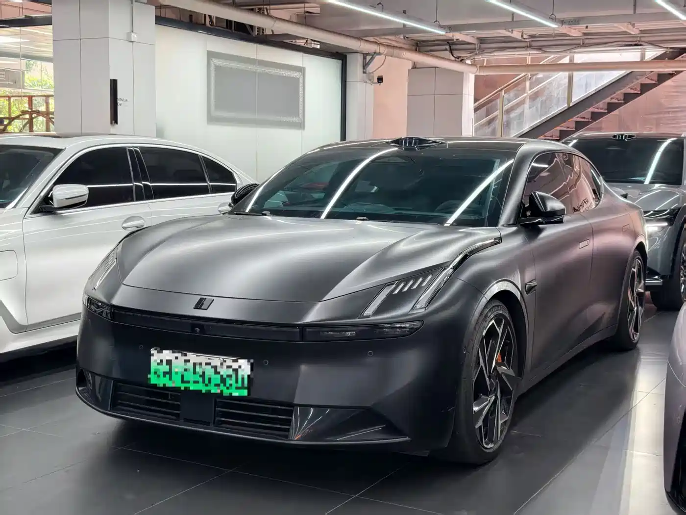 2025 Lynk & Co Z10