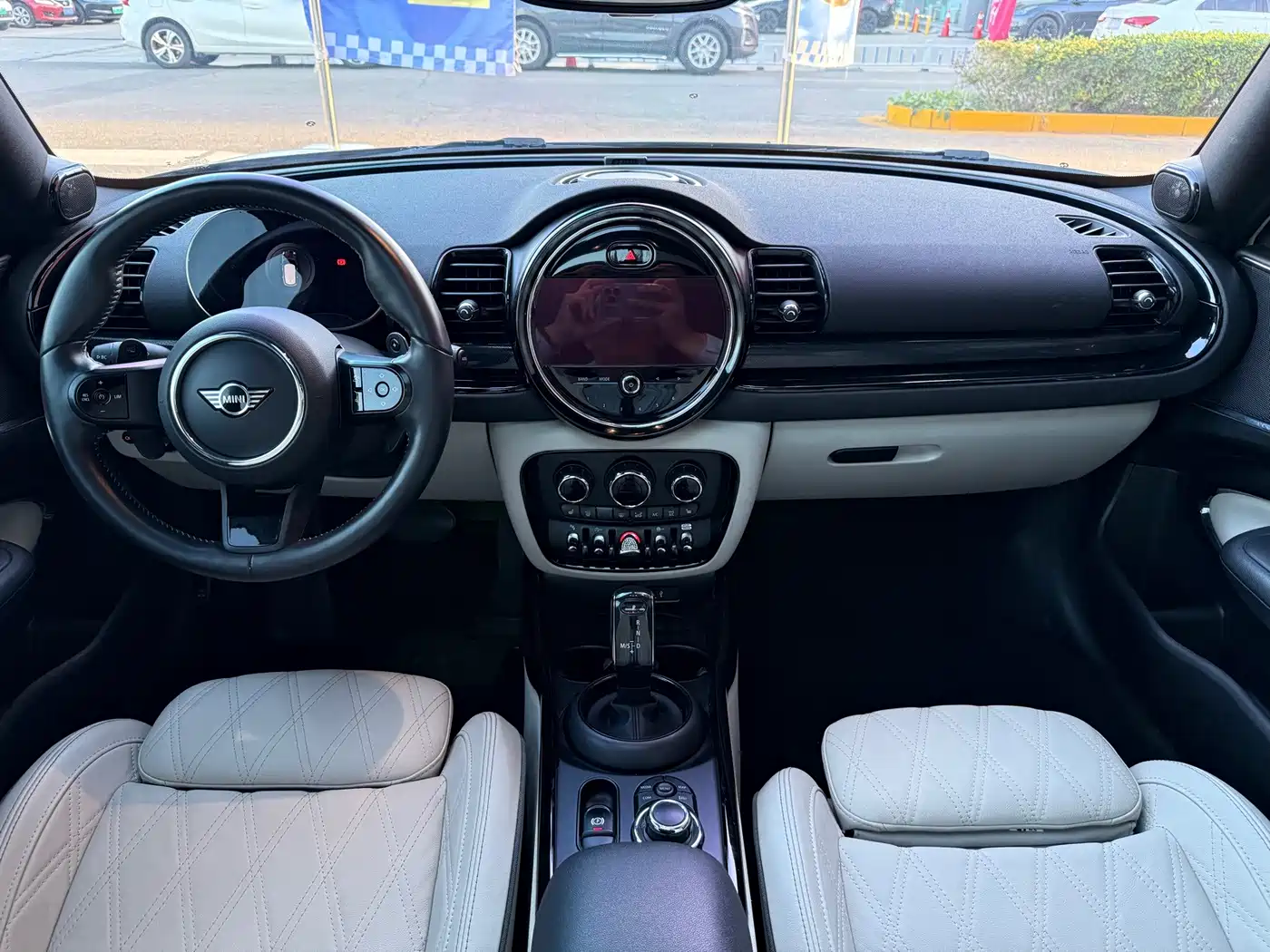 Фото 10 - MINI CLUBMAN