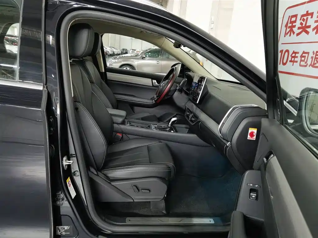 BYD Tang 2018 2.0T Automatic Smart Connection Noble Edition 7-Seater China V фото 23