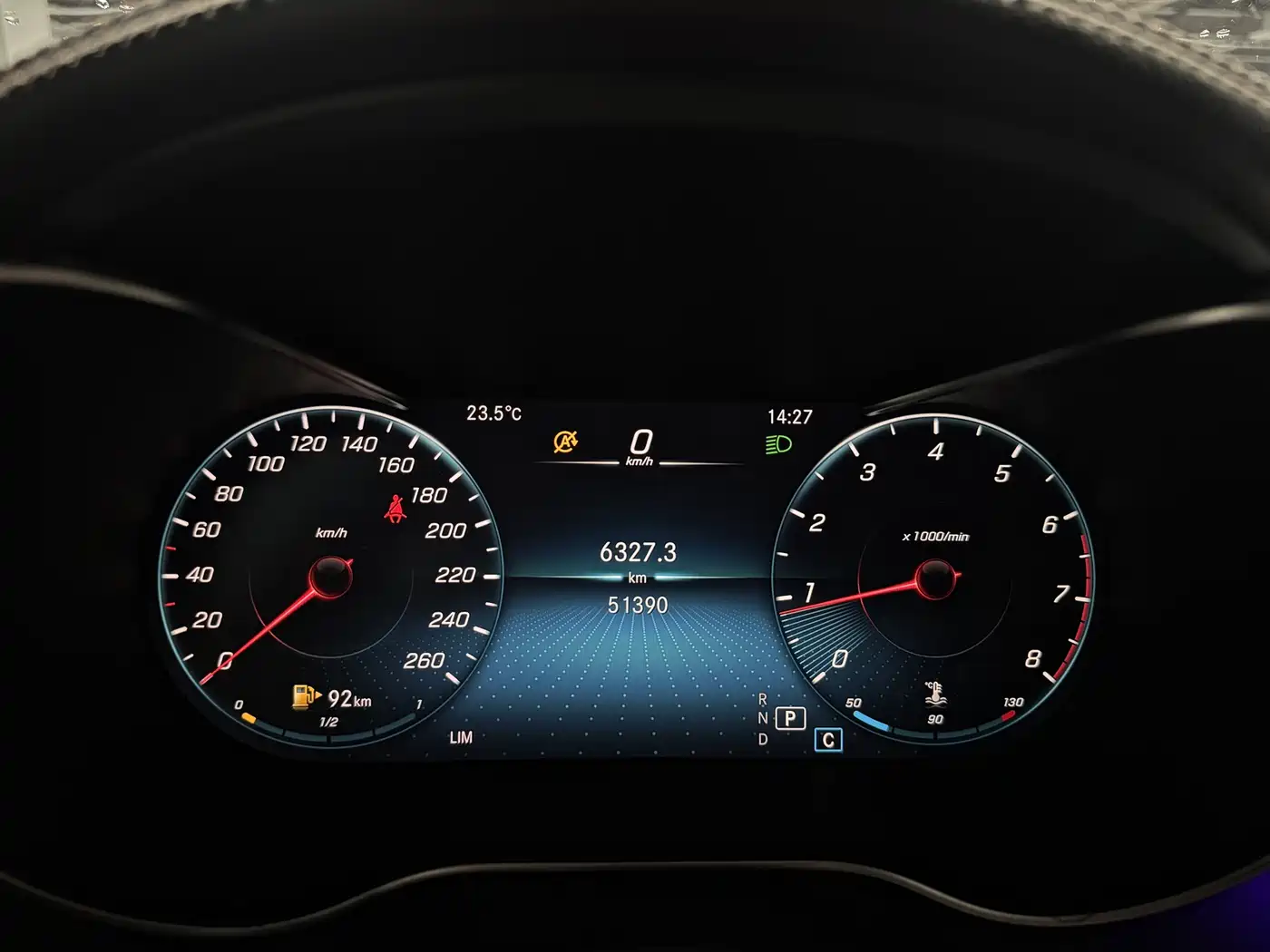 Mercedes-Benz GLC 2022 Model GLC 260 L 4MATIC Luxury Edition фото 5