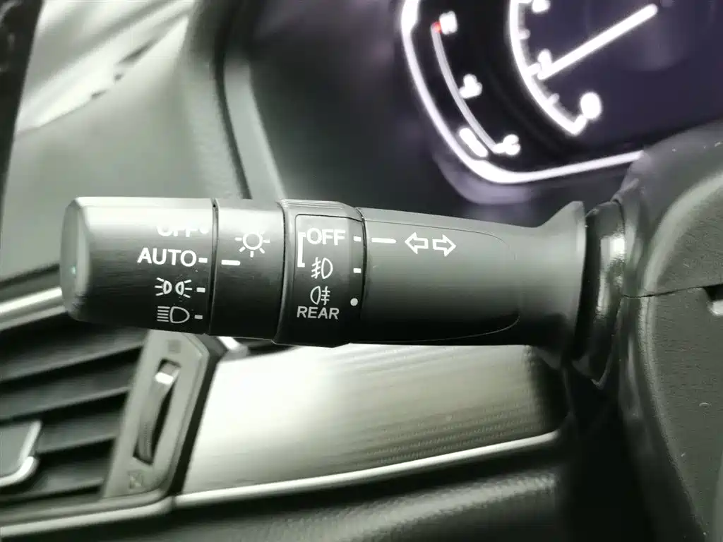 Honda Accord 2022 260TURBO Luxury Edition фото 21