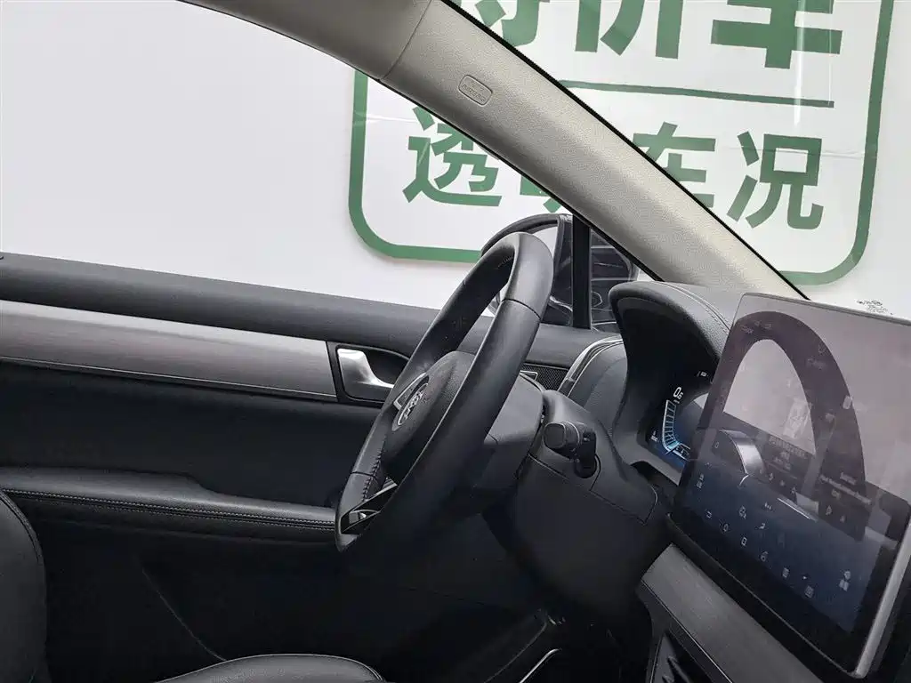 BYD Tang 2018 2.0T Automatic Smart Connection Honor Edition 7-Seater China V фото 22