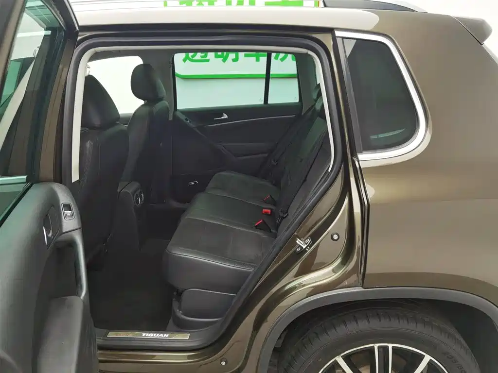 Volkswagen Tiguan 2015 2.0TSI Automatic 4WD Flagship фото 15
