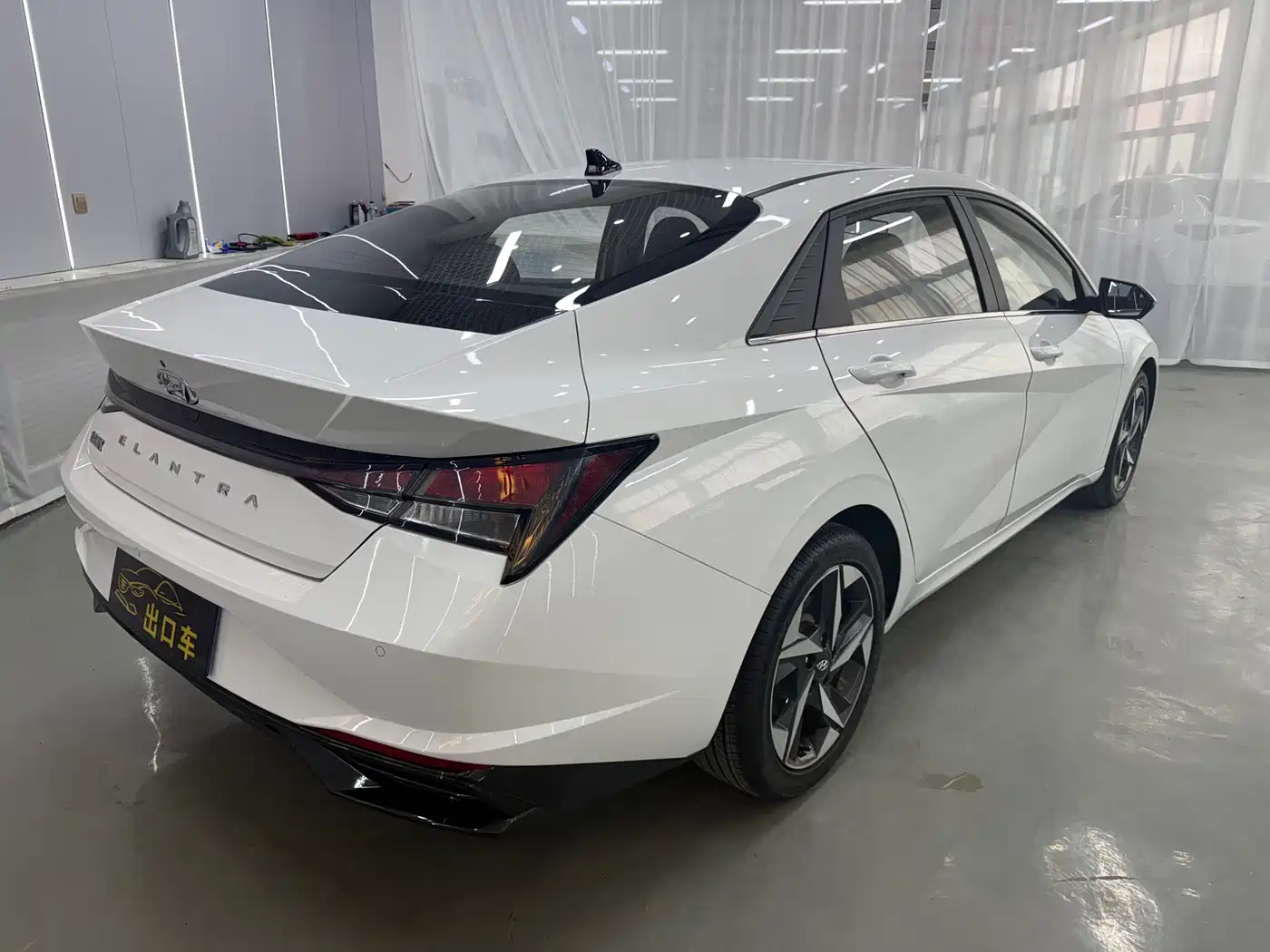 Hyundai Elantra 2021 1.5L CVT GLX Elite Edition фото 6