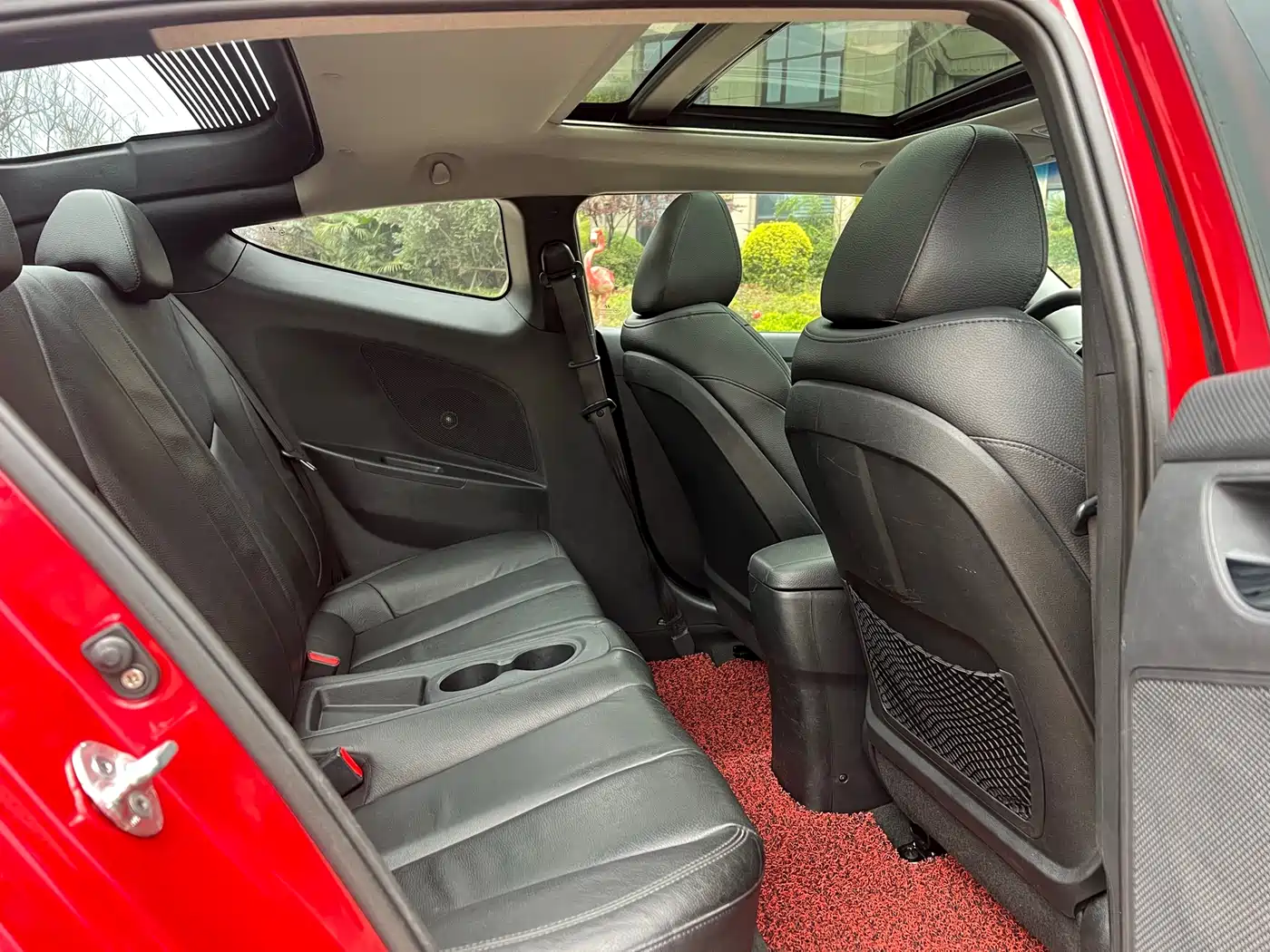 Hyundai Veloster 2011 1.6L Automatic Flagship Edition фото 11